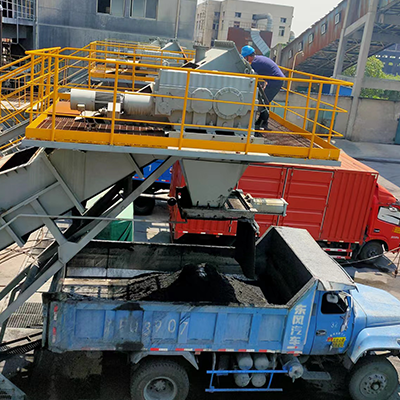 Slag-conveyor-maintenance