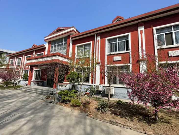 The company has rich design and manufacturing experience and many successful performances on the ash handling, slag handling, dust removing, desulfurization and denitration for CFB boiler and pulverizing coal boiler.